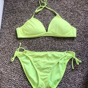 Bright neon bikini VS!